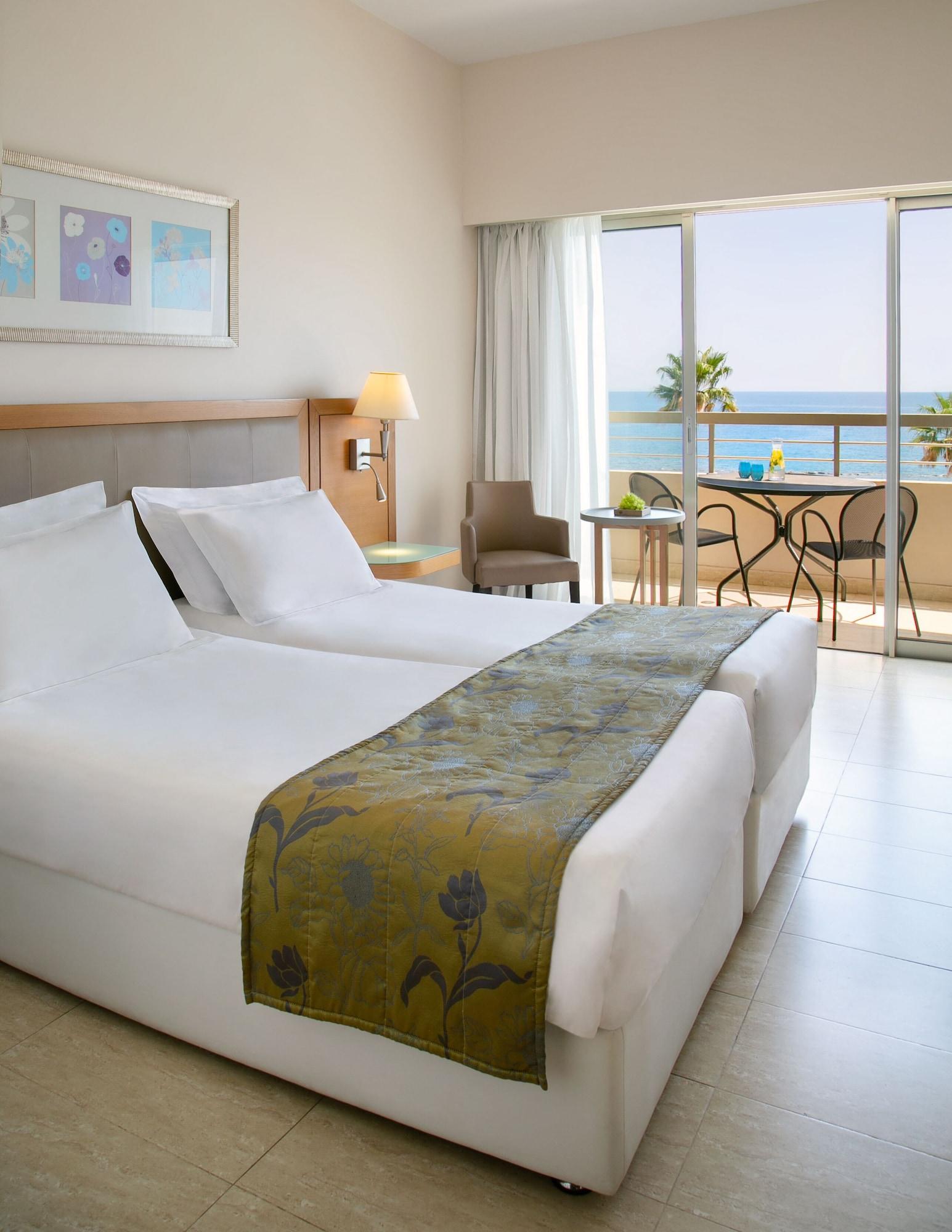 Atlantica Miramare Beach ليماسول المظهر الخارجي الصورة