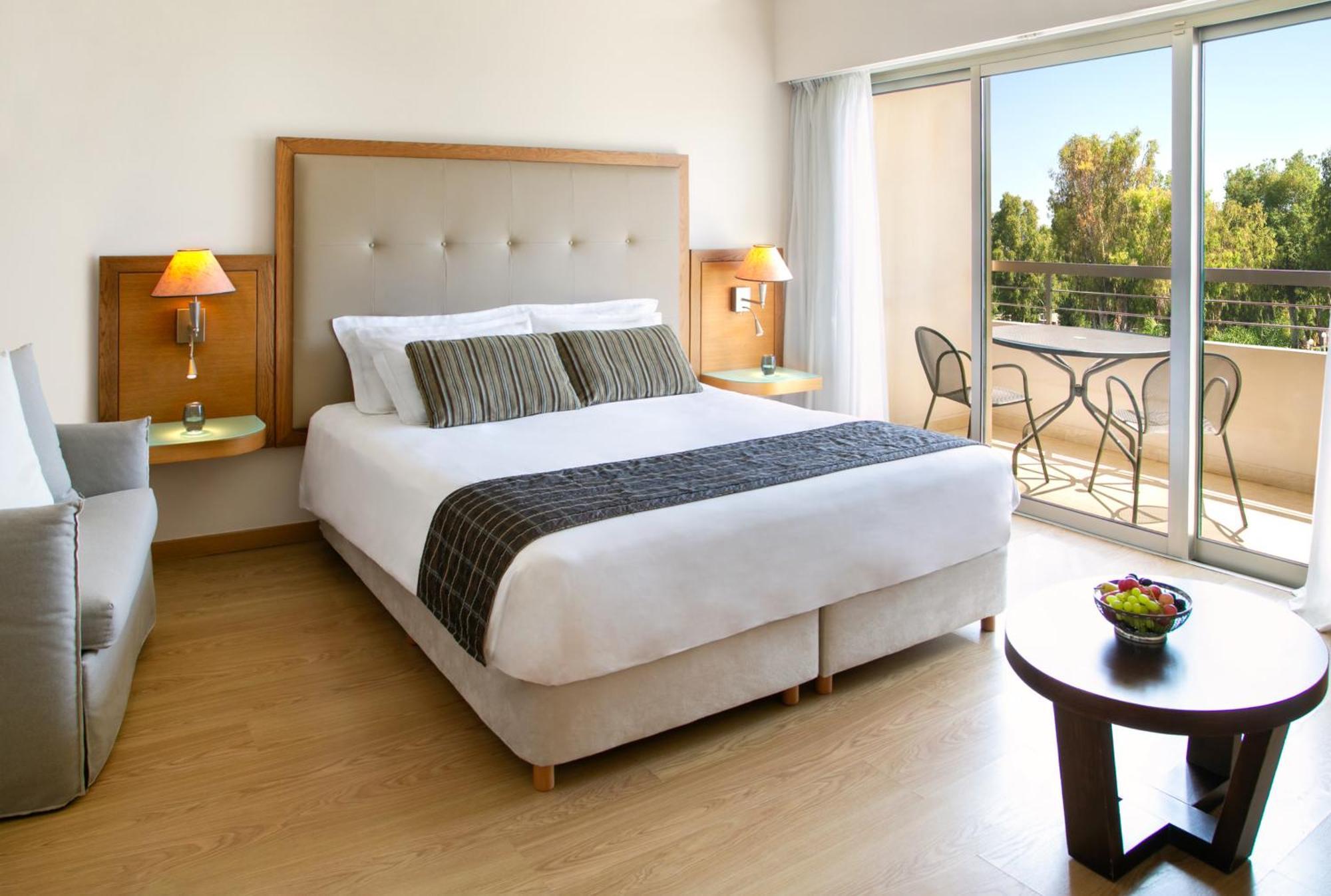 Atlantica Miramare Beach ليماسول المظهر الخارجي الصورة