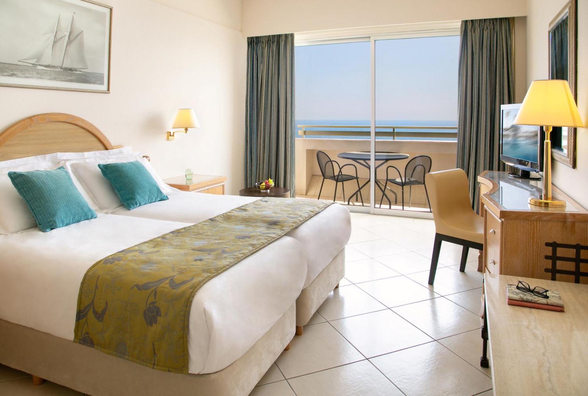 Atlantica Miramare Beach ليماسول المظهر الخارجي الصورة